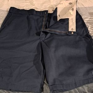 Dickies loose fit shorts